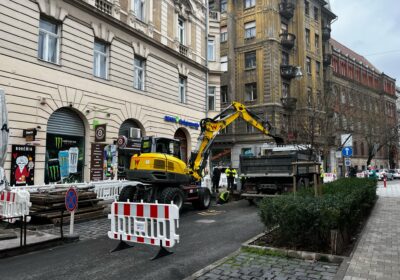 Frissítés! – Forgalomkorlátozás a Déri Miksa utcában